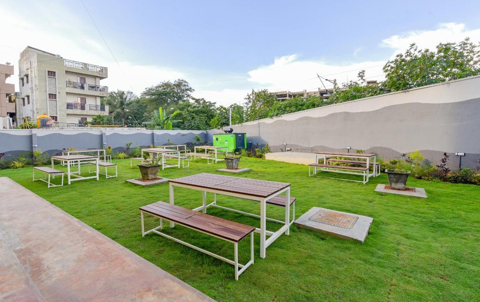 C-Suites Winster Bangalore Extérieur photo